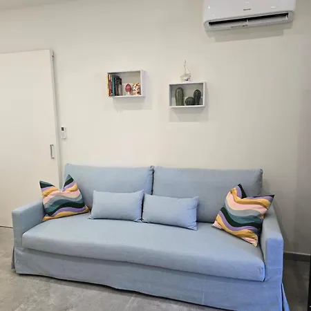 Casetta Di Nonno Paolo * 贾迪尼-纳克索斯